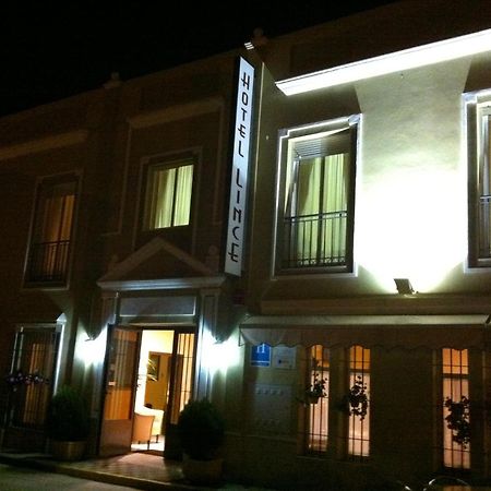 Hotel Lince Aznalcazar Exterior photo